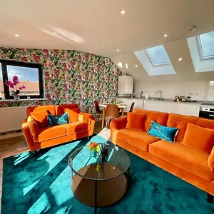 Apartment Minster Peek With Free Parking, York